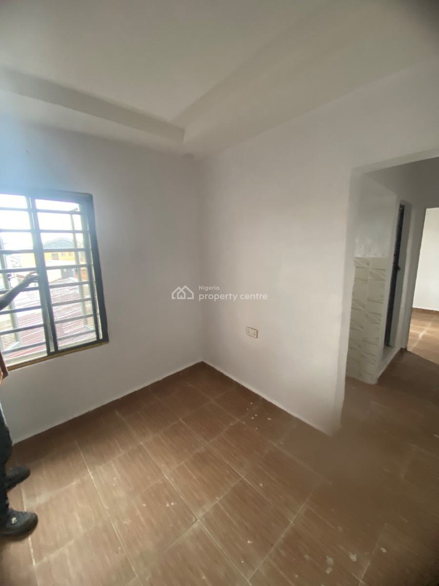 1-bedroom Mini Flat, New Garage, Gbagada, Lagos, Mini Flat (room and Parlour) for Rent