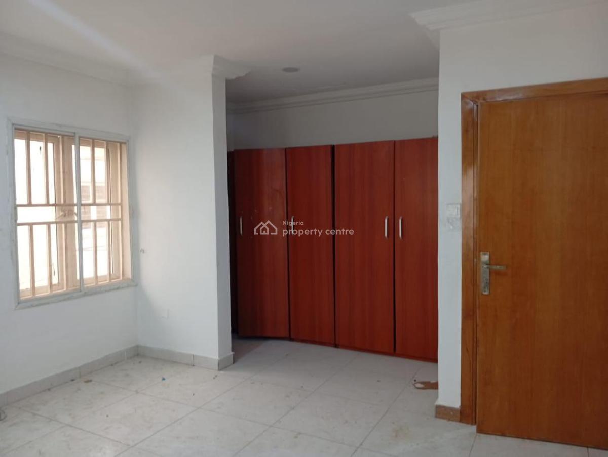 5 Bedrooms Detached House with a Room Bq., Lekki Phase 1, Lekki, Lagos, Detached Duplex for Rent