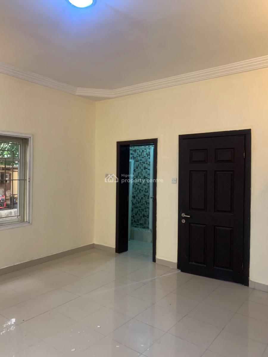 Self Serviced 2 Bedroom Apartment, Lekki Phase 1, Lekki, Lagos, Flat / Apartment for Rent
