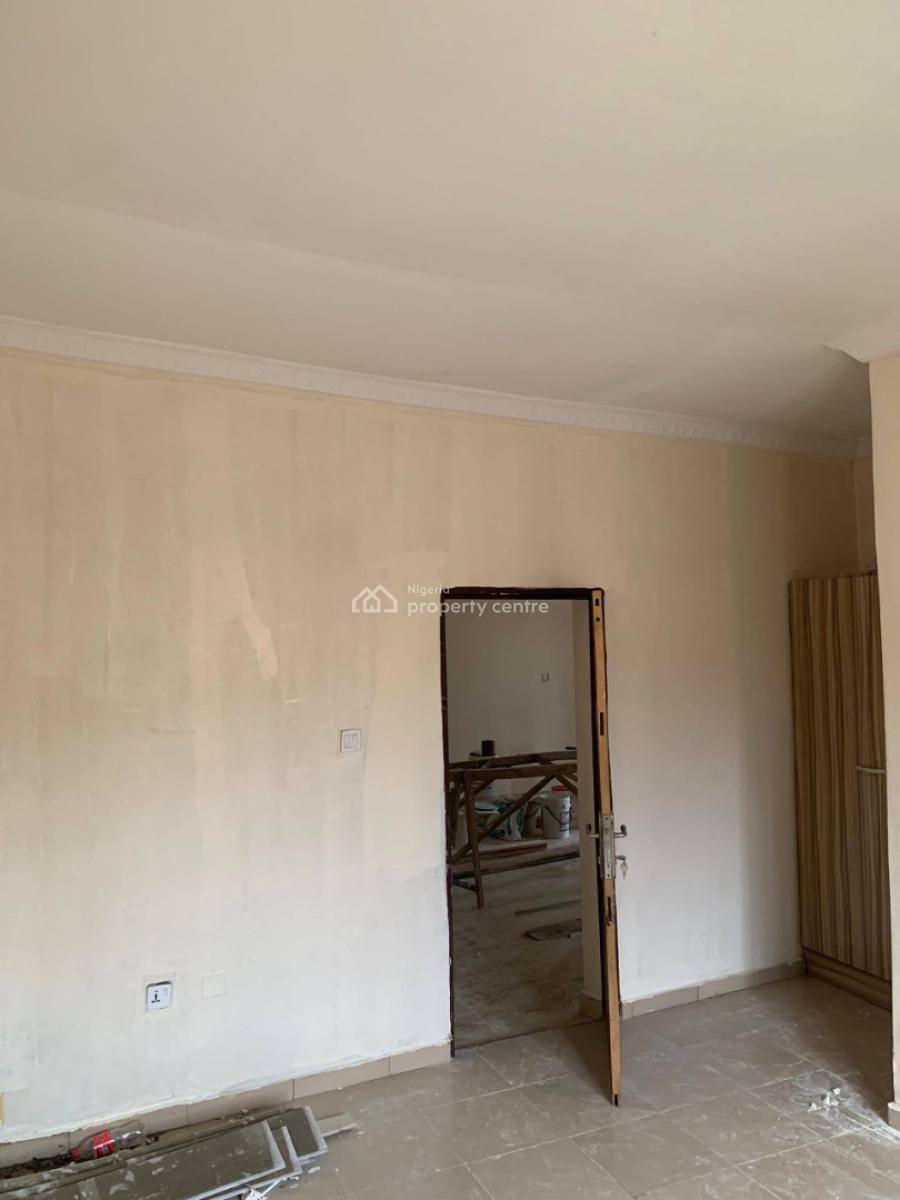 Decent 3 Bedrooms Up Flat, All Rooms Ensuite and Guest Toilet, All Tiled, Gbagada, Lagos, Flat / Apartment for Rent