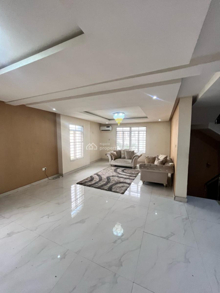 an Exclusive 5 Bedroom Detached Duplex with Self-compound, Lekki Phase 1, Lekki, Lagos, Detached Bungalow for Rent