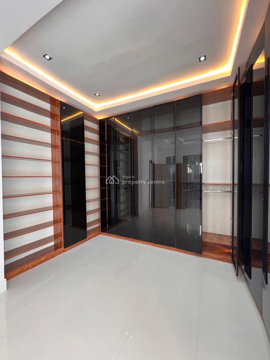 5 Bedroom Detached Duplex + Bq & Swimming Pool, Ajah, Lagos, Detached Duplex for Sale