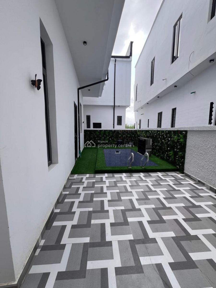 5 Bedroom Detached Duplex + Bq & Swimming Pool, Ajah, Lagos, Detached Duplex for Sale