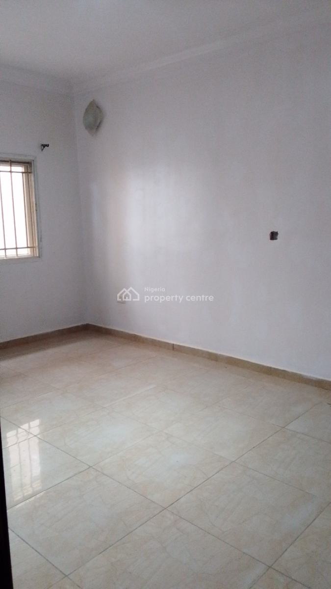 a Spacious King and Queen  Studio Apartment, Chevron Drive North Point Estate Chevron, Lekki, Lagos, Self Contain (single Rooms) for Rent