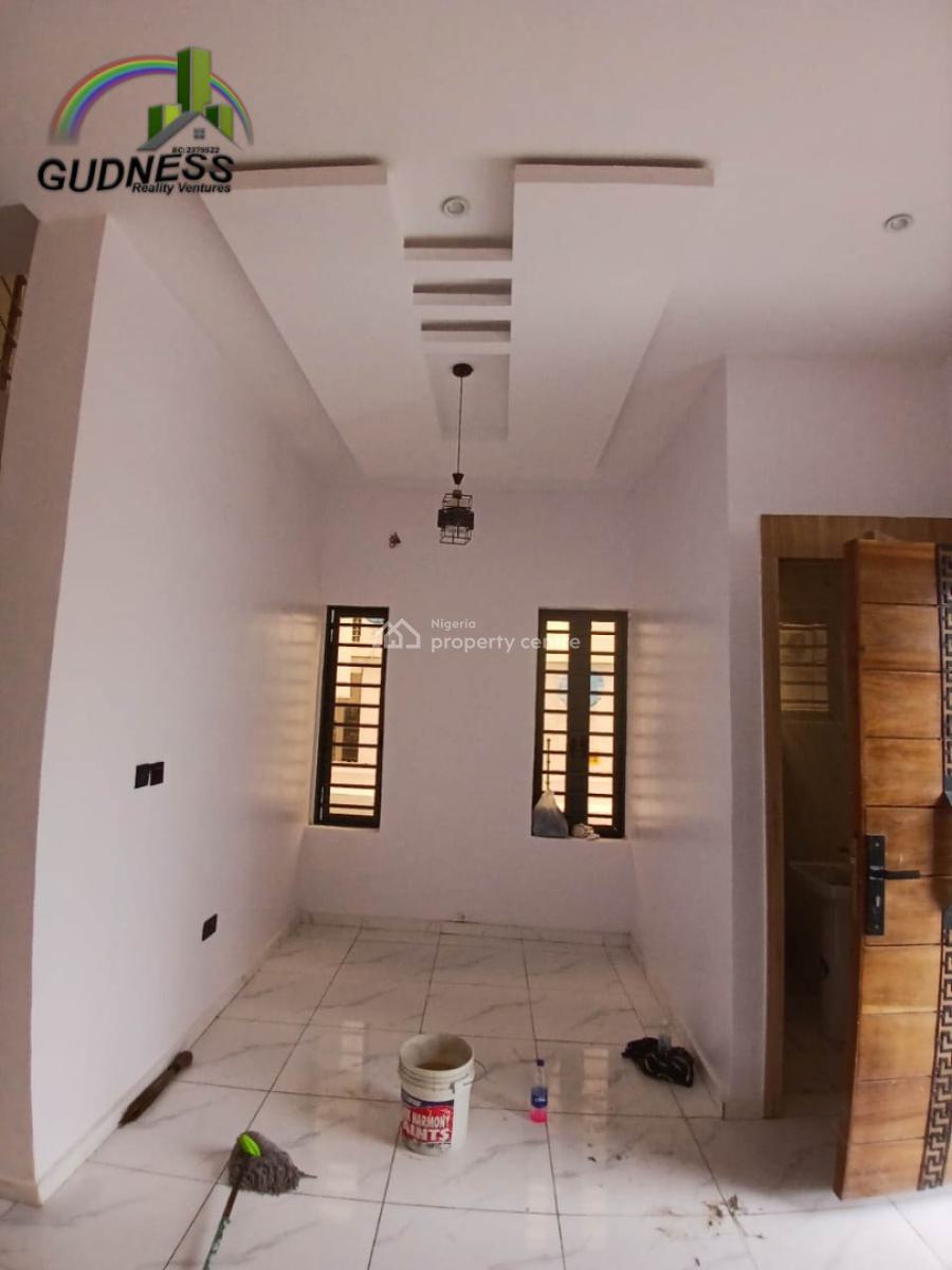 5 Bedroom Detached Duplex with a Pool & Bq, Abraham Adesanya, By Total Filling Station, Ajah, Lagos, Detached Duplex for Sale