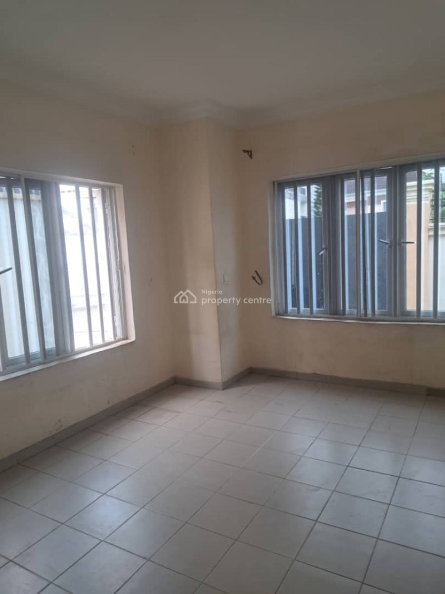 Luxury 4 Bedroom Semi Detached Duplex with Bq, Gra Phase 2, Magodo, Lagos, Semi-detached Duplex for Rent
