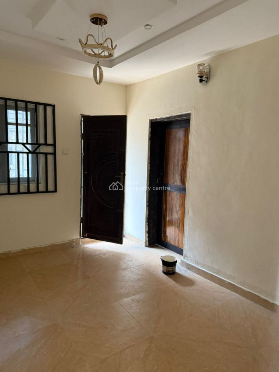 3bedroom Flat with Sweet Modern Facilities, Kasumu Estate,off Akala Express, Ibadan, Ibadan, Oyo, Flat / Apartment for Rent