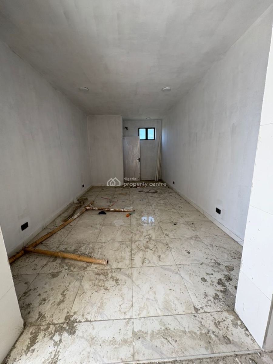 Shop Space, Mobil Road, Ilaje, Ajah, Lagos, Shop for Sale