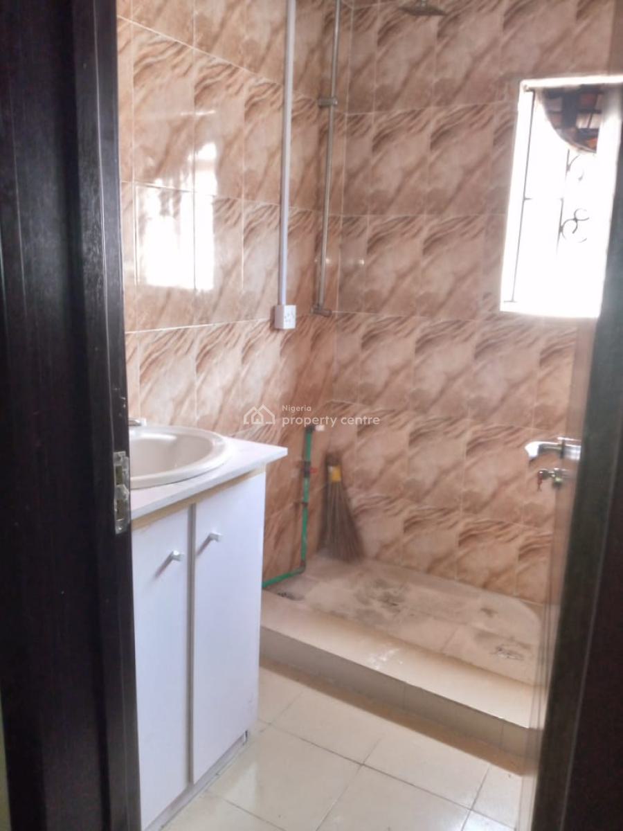 Lovely & Newly Well Renovated 4 Bedroom Semi Detached Duplex, Western Area, Gra Phase 1, Magodo, Lagos, Semi-detached Duplex for Rent