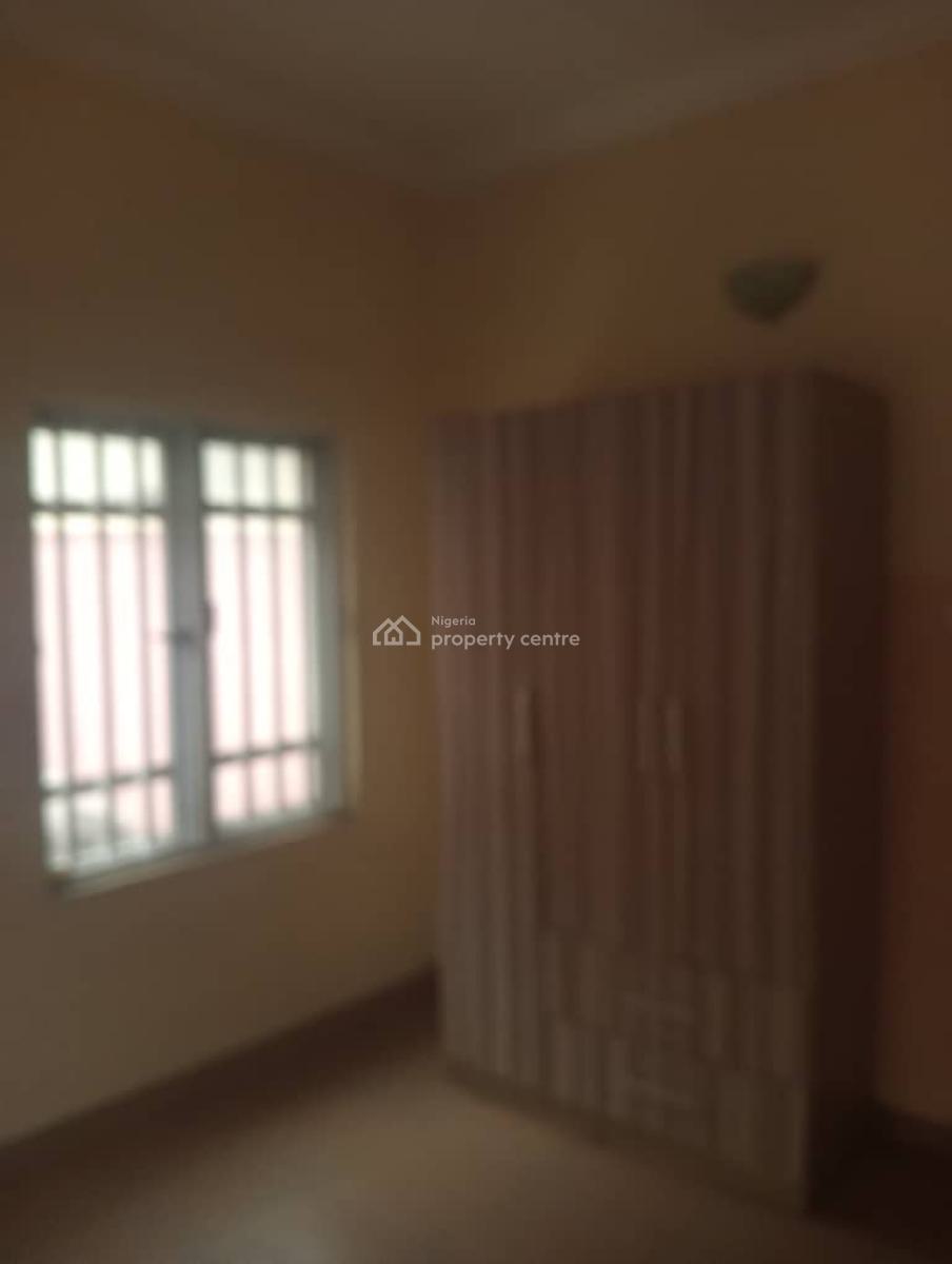 Clean 3 Bedroom Flat Apartment, Unilag Estate, Gra Phase 1, Magodo, Lagos, Flat / Apartment for Rent