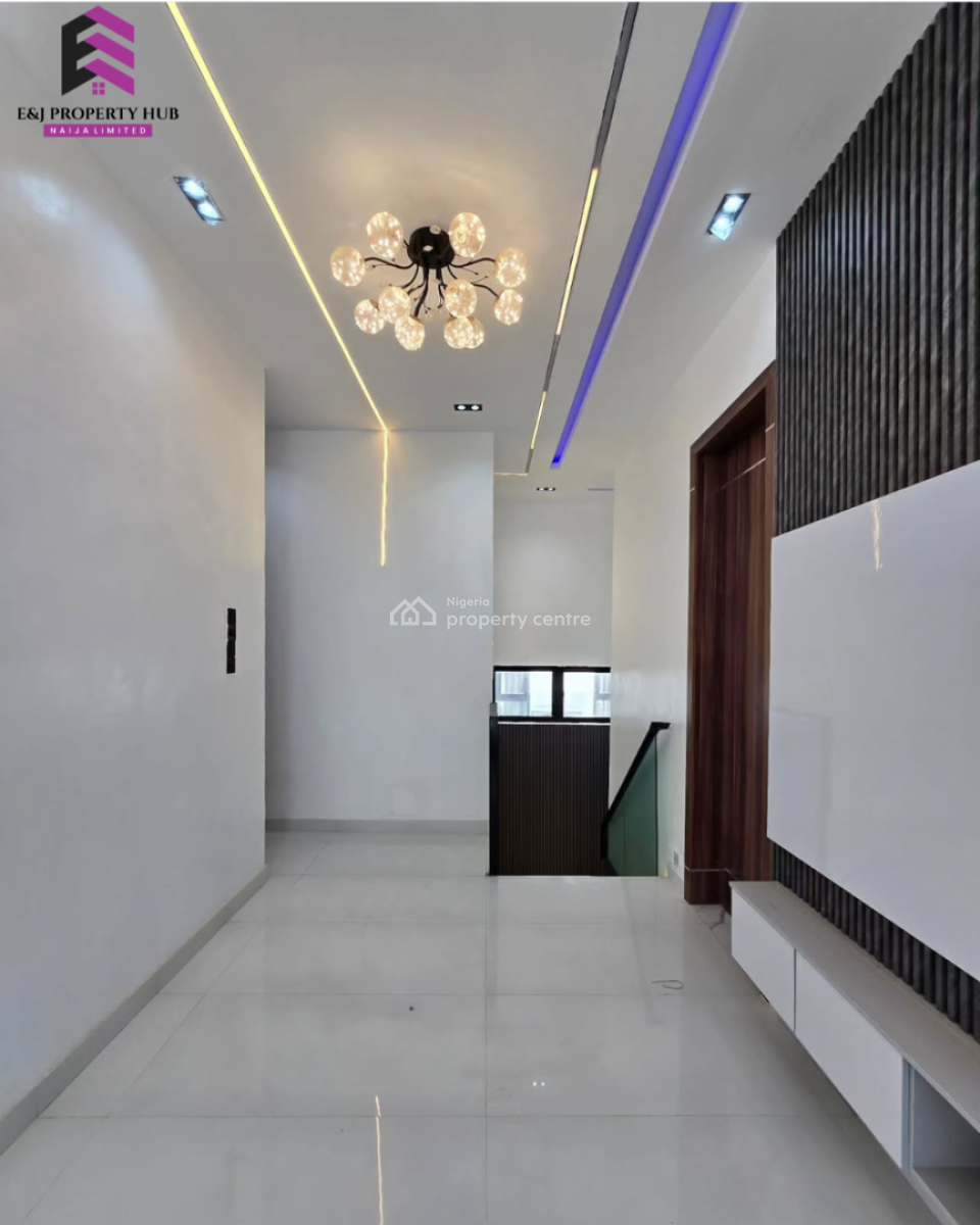 Well Built & Spacious 4 Bedroom Fully Detached Duplex with Bq, Orchid Road, Lekki, Lagos, Detached Duplex for Sale