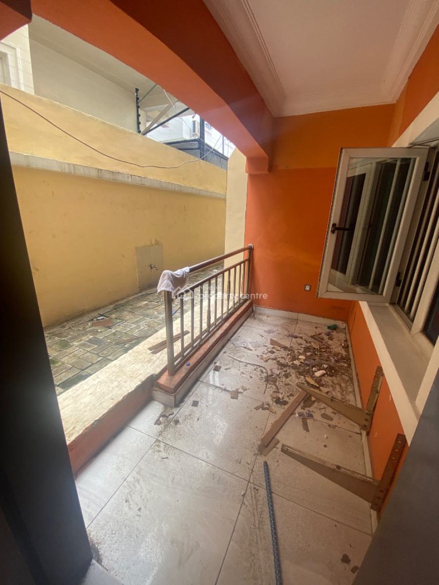 2 Bedroom Apartment Available in a Secured Call to Enter Estate, Bera Estate, Chevron, Lekki, Lagos, Flat / Apartment for Rent