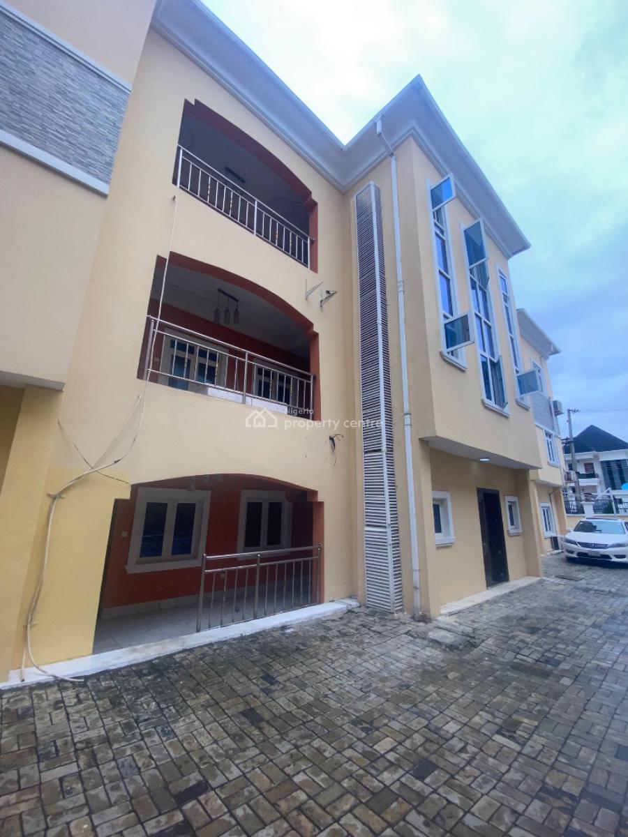 2 Bedroom Apartment Available in a Secured Call to Enter Estate, Bera Estate, Chevron, Lekki, Lagos, Flat / Apartment for Rent
