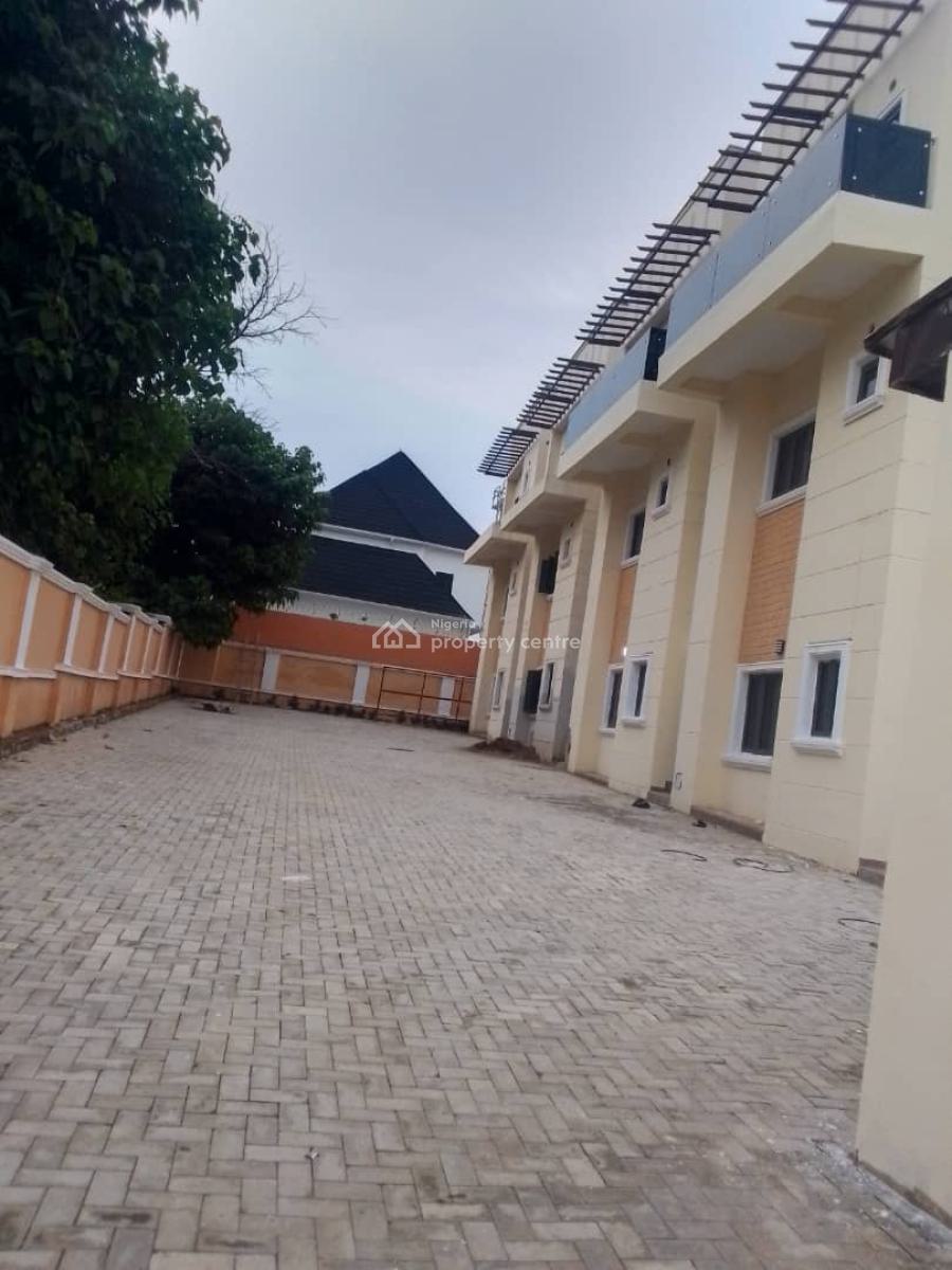 5 Bedroom Terrace Duplex, Apo Dutse Beside Cedar Crest Hospital, Apo, Abuja, Terraced Duplex for Sale