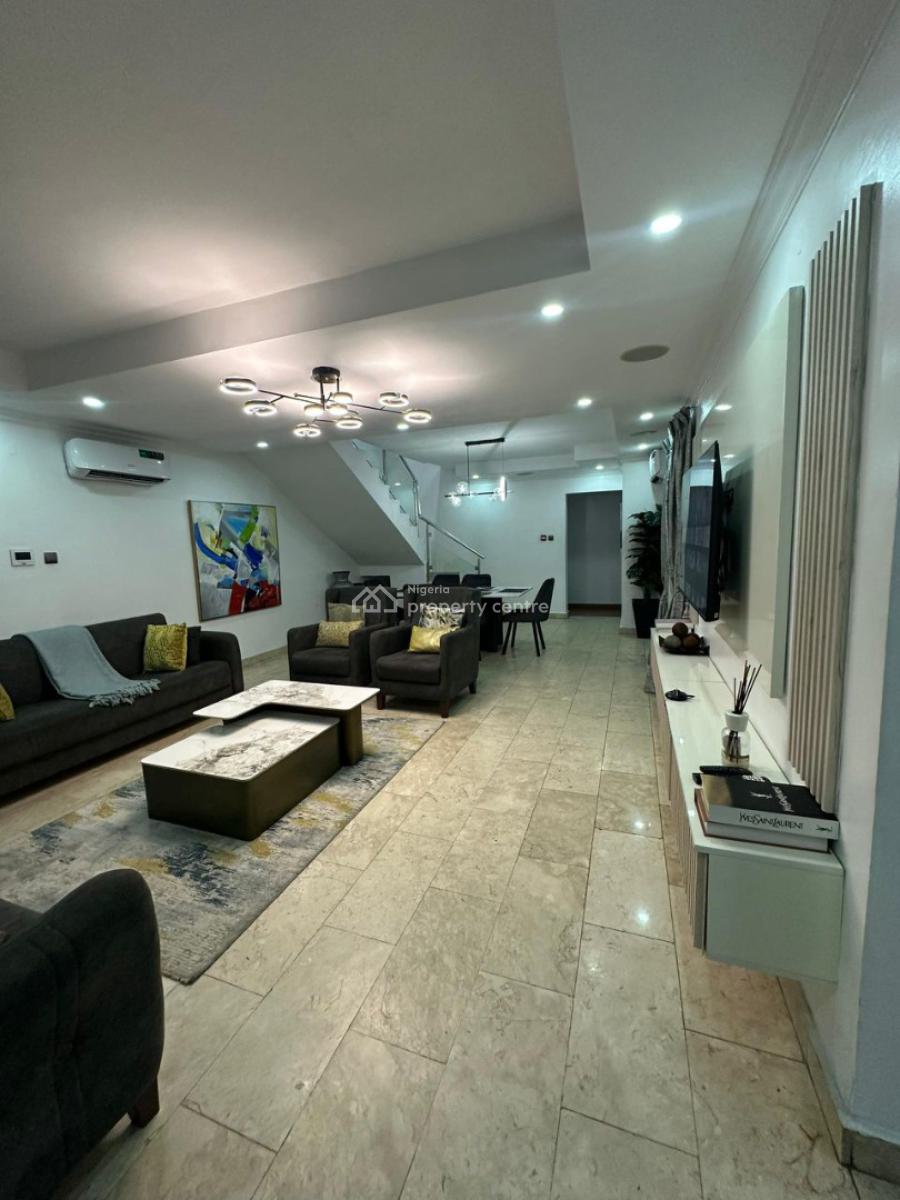 4 Bedroom Maissionate Available, Lekki Phase 1, Lekki, Lagos, Flat / Apartment Short Let