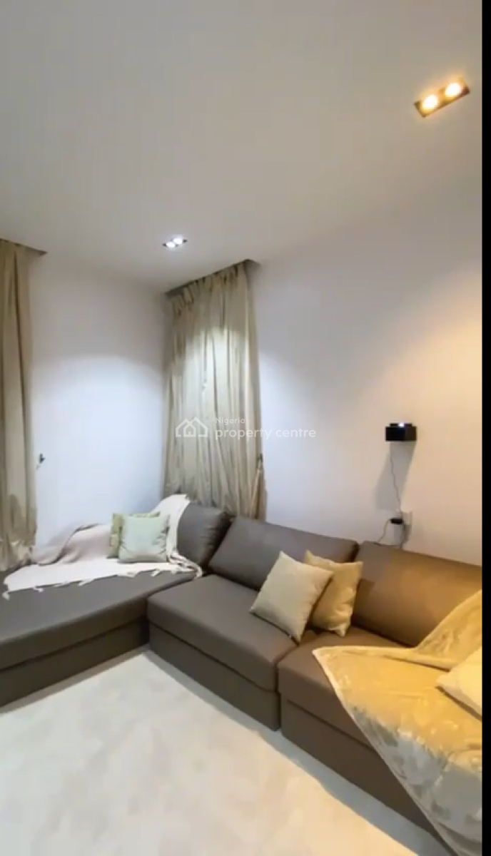 Furnished 3 Bedroom Penthouse with Top-quality Interior Decor, Lekki Phase 1, Lekki, Lagos, Flat / Apartment for Sale
