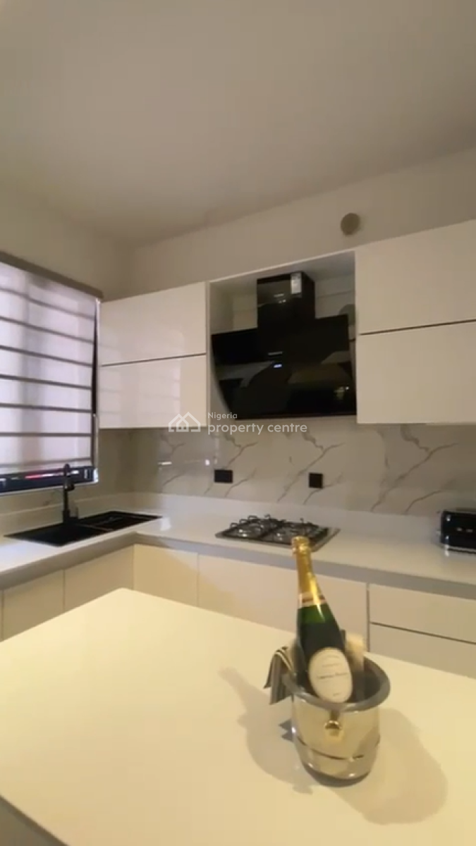 Furnished 3 Bedroom Penthouse with Top-quality Interior Decor, Lekki Phase 1, Lekki, Lagos, Flat / Apartment for Sale