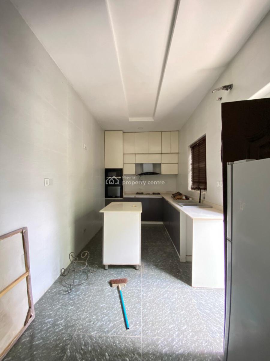 3 Bedrooms Terrace Duplex, Orchid, Lekki, Lagos, Detached Duplex for Sale