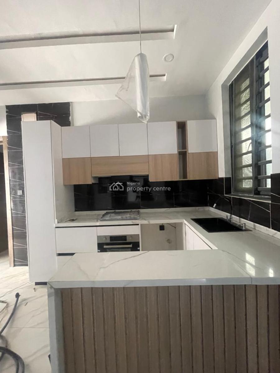 Brand New 2 Bedroom Apartment in a Mini Estate, Ikate Elegushi, Lekki, Lagos, Flat / Apartment for Rent