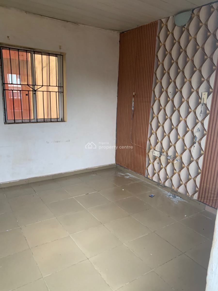 Lovely Room and Parlour, Mobil Road, Ilaje, Ajah, Lagos, Mini Flat (room and Parlour) for Rent