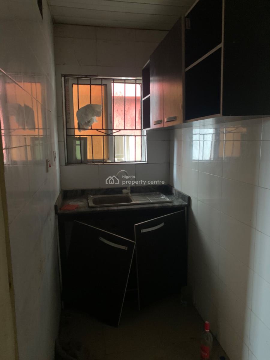 Lovely Room and Parlour, Mobil Road, Ilaje, Ajah, Lagos, Mini Flat (room and Parlour) for Rent