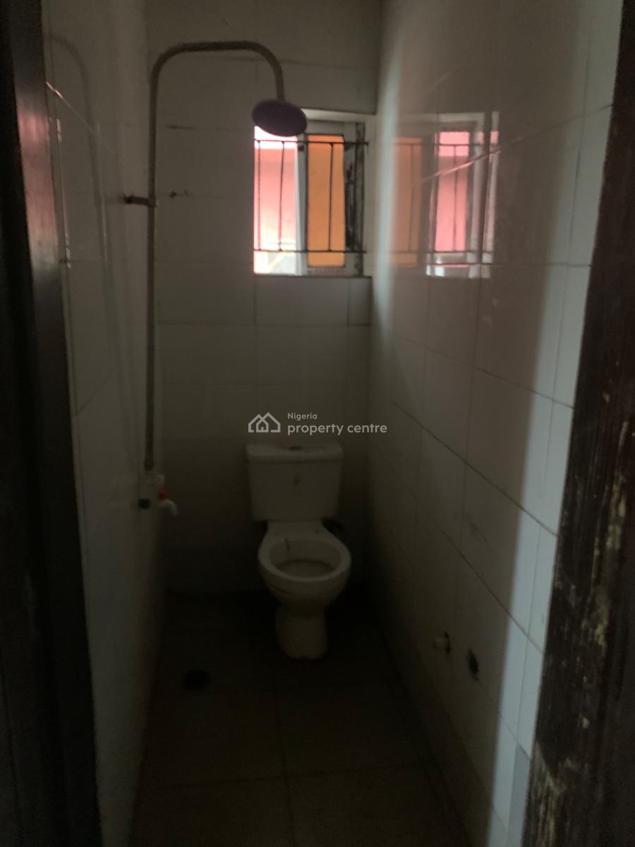 Lovely Room and Parlour, Mobil Road, Ilaje, Ajah, Lagos, Mini Flat (room and Parlour) for Rent