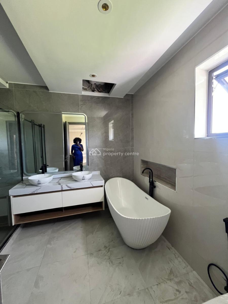 5 Bedrooms Fully Detached Duplex, Royal Garden, Ajah, Lagos, Detached Duplex for Sale