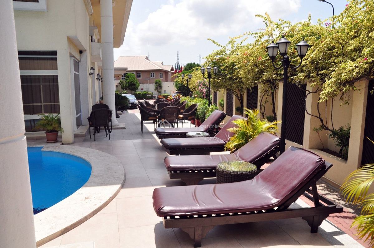 Hotel in Dolphin Extension, Ikoyi, Available, Ikoyi, Lagos, Hotel / Guest House for Sale