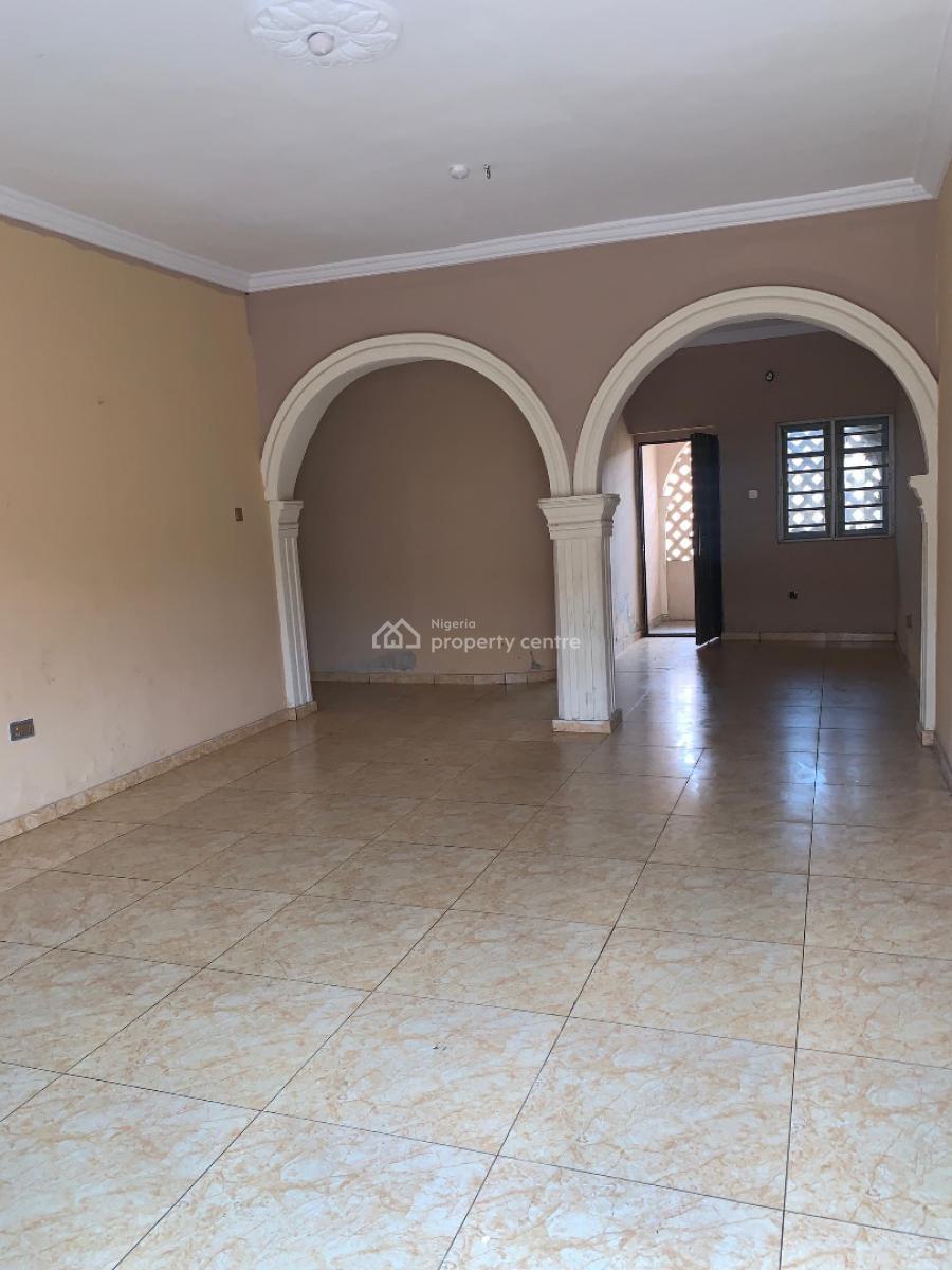3 Bedrooms and Parlour, Okun-ajah Road, Okun-ajah, Ajah, Lagos, Flat / Apartment for Rent
