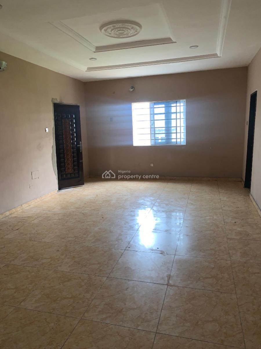 3 Bedrooms and Parlour, Okun-ajah Road, Okun-ajah, Ajah, Lagos, Flat / Apartment for Rent