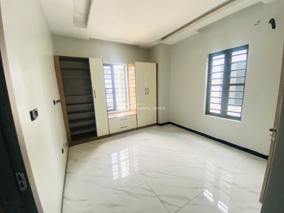 Newly Built 2 Bedroom Apartment, Freedom Way, Lekki Phase 1, Lekki, Lagos, Flat / Apartment for Sale