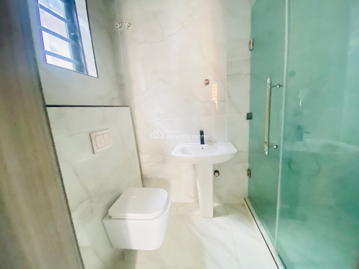 Newly Built 2 Bedroom Apartment, Freedom Way, Lekki Phase 1, Lekki, Lagos, Flat / Apartment for Sale