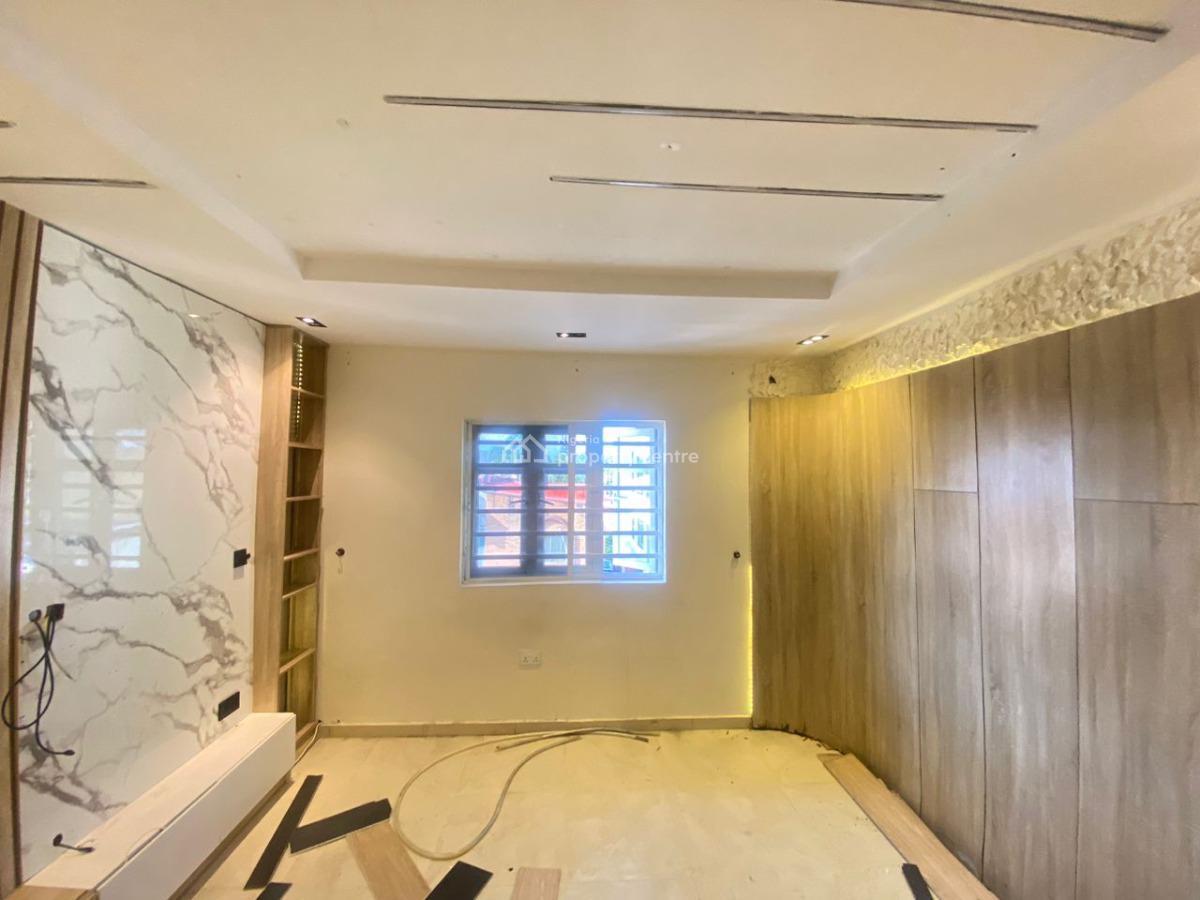 2 Bedroom Apartment in Lekki Phase 1, Lekki Phase 1, Lekki, Lagos, Flat / Apartment for Rent