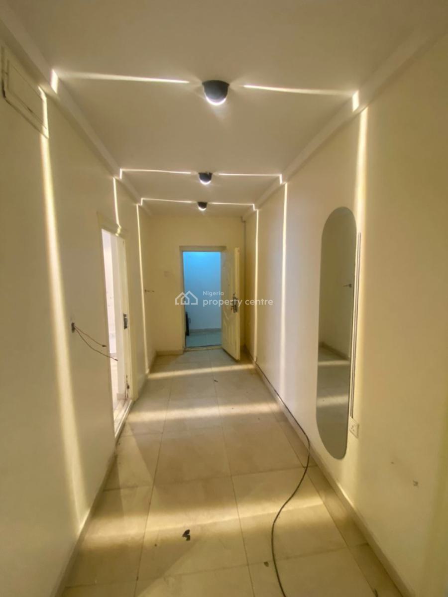 2 Bedroom Apartment in Lekki Phase 1, Lekki Phase 1, Lekki, Lagos, Flat / Apartment for Rent