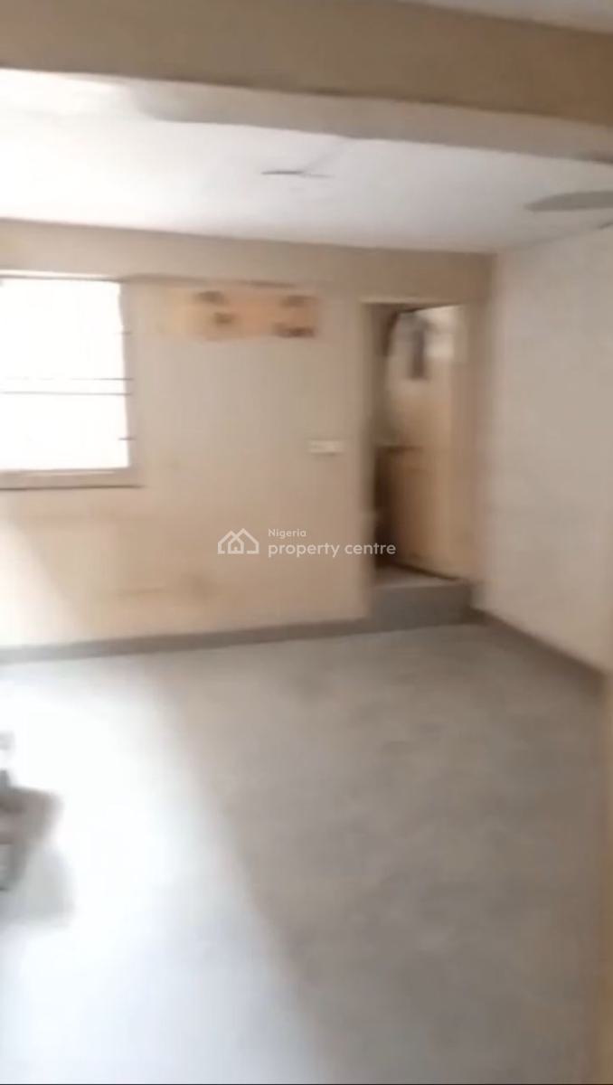 Decent 3 Bedroom Terrace Duplex, Soluyi, Gbagada, Lagos, Terraced Duplex for Rent