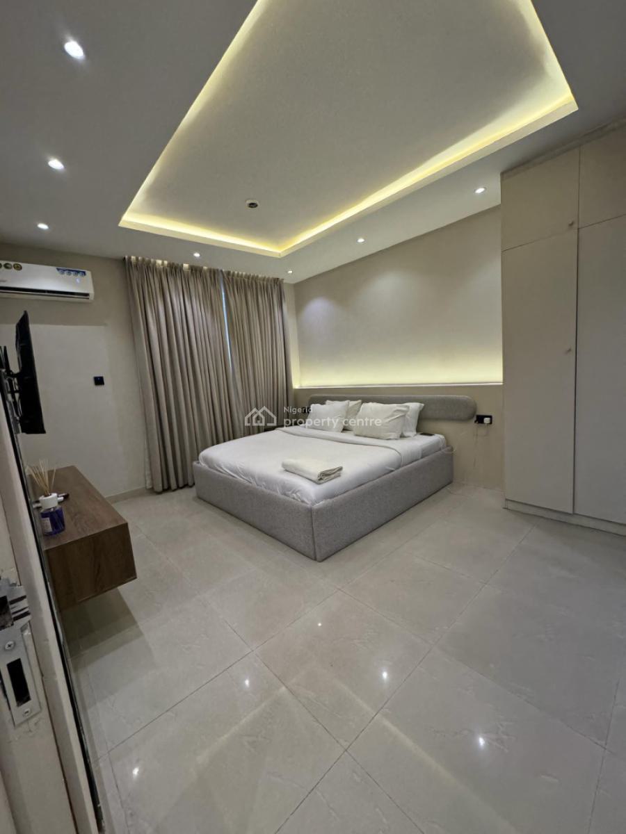 3 Bedroom Apartment in Lekki Phase 1, Lekki Phase 1, Lekki, Lagos, Flat / Apartment for Sale