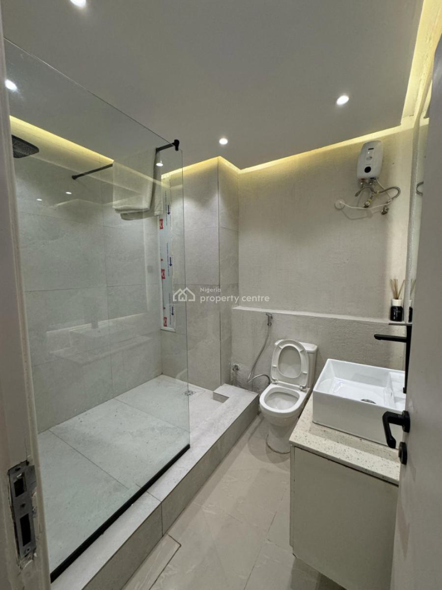 3 Bedroom Apartment in Lekki Phase 1, Lekki Phase 1, Lekki, Lagos, Flat / Apartment for Sale