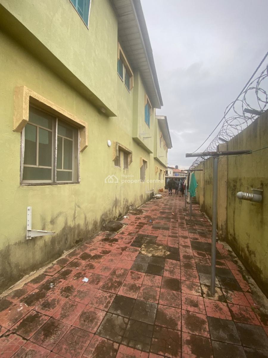 a Decent 5 Bedroom Detached Duplex, Graceland Estate, Egbeda, Alimosho, Lagos, Detached Duplex for Sale