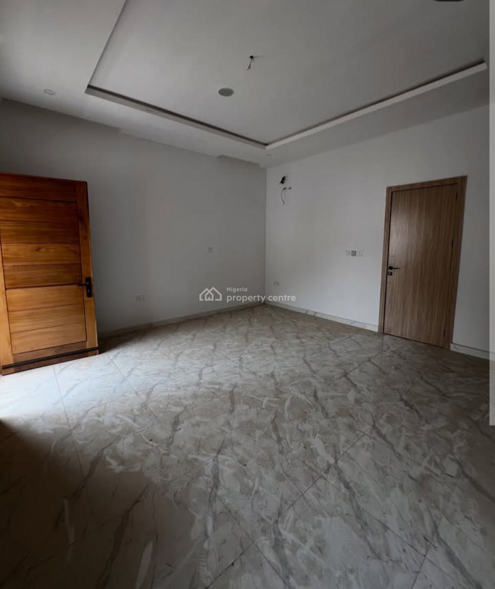 2 Bedroom Spacious Nice Apartment Serene Estate, Zero Flooding, Agungi, Lekki, Lagos, Self Contain (single Rooms) for Rent