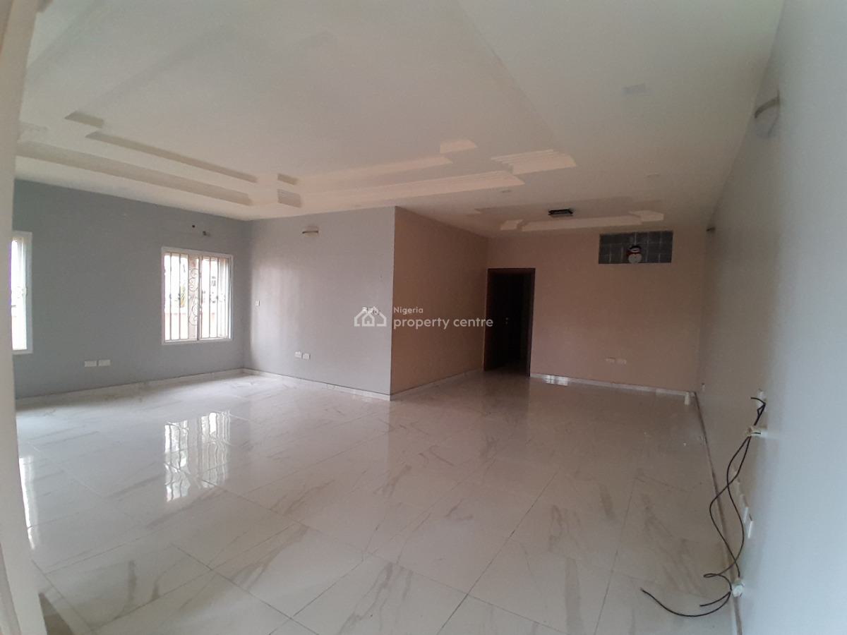 5 Bedrooms Semi-detached Duplex with Bq, Royal Gardens Estate, Ajah, Lagos, Semi-detached Duplex for Rent