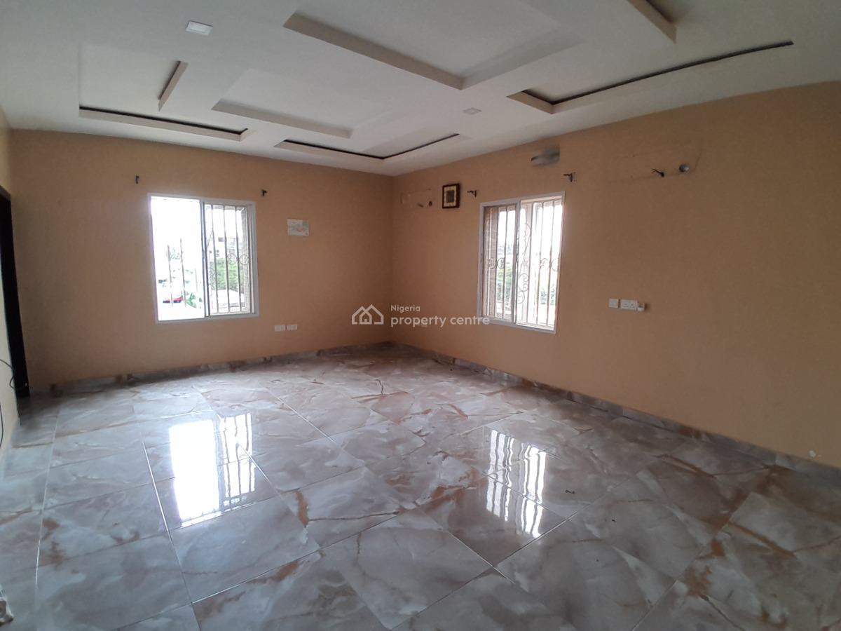 5 Bedrooms Semi-detached Duplex with Bq, Royal Gardens Estate, Ajah, Lagos, Semi-detached Duplex for Rent