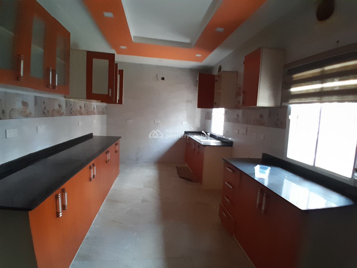 5 Bedrooms Semi-detached Duplex with Bq, Royal Gardens Estate, Ajah, Lagos, Semi-detached Duplex for Rent