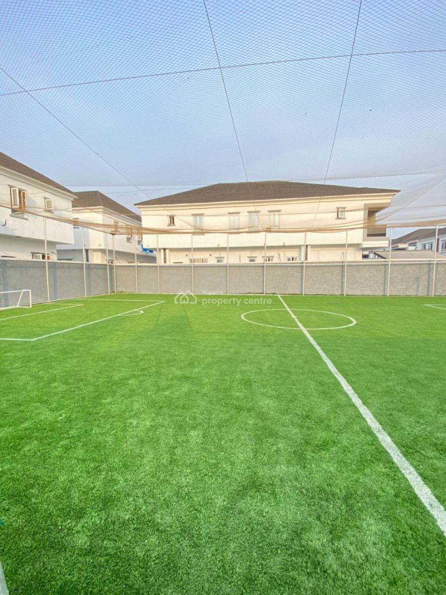 Fully Furnished 2 Bedroom Apartment, Victoria Bay 3 Estate. Nike Art Gallery Road., Lekki, Lagos, Block of Flats for Sale