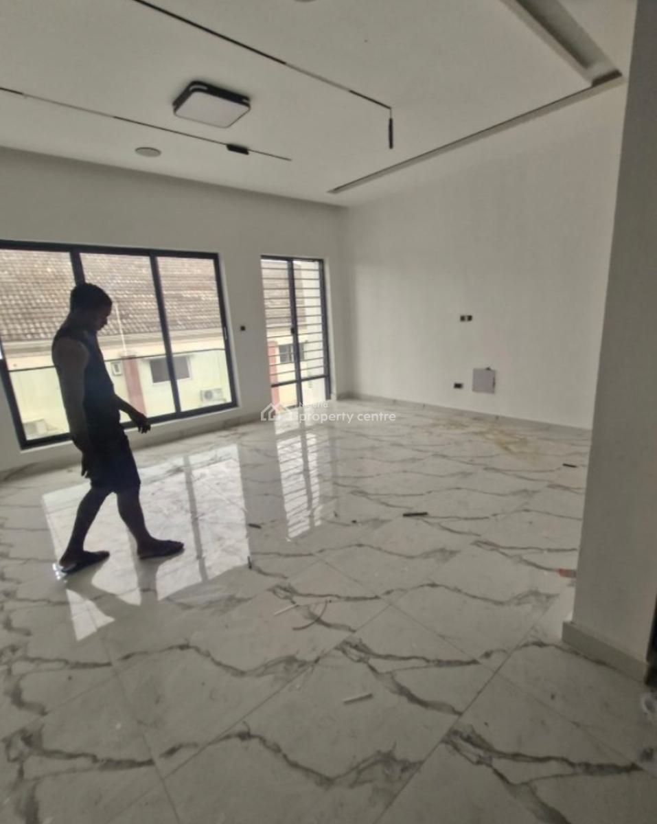 4 Bedroom Terrace with 24hours Electricity, Osapa London, Osapa, Lekki, Lagos, Terraced Duplex for Sale