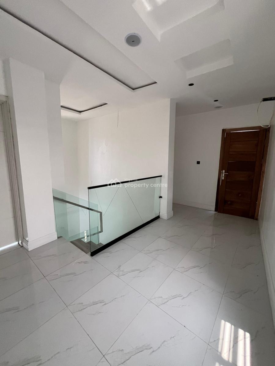 5 Bedrooms  Fully Detached Duplex, Chevron, Lekki Expressway, Lekki, Lagos, Detached Duplex for Sale