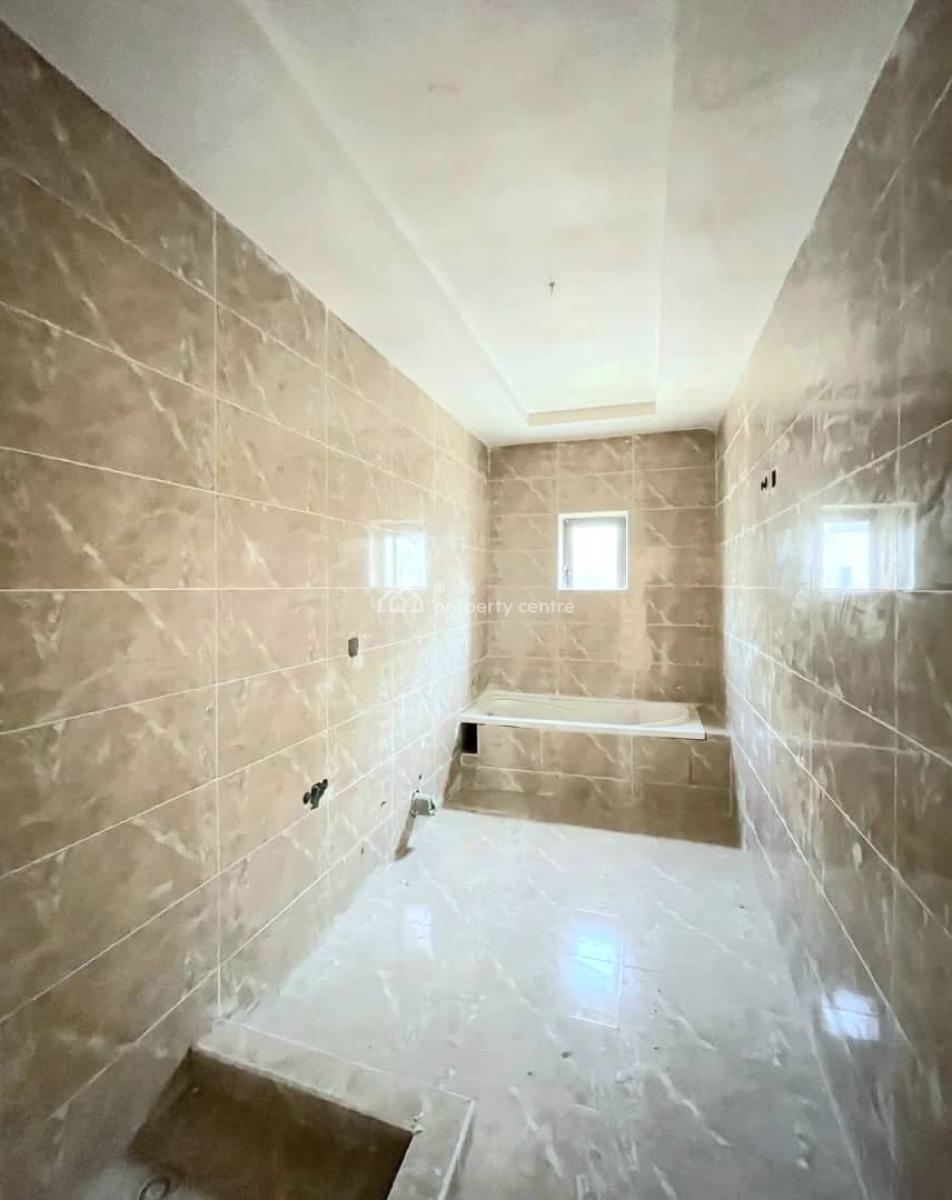 Spacious 4 Bedroom Terrace Duplex with Pool, Gym & Bq, Lekki Phase 1, Lekki, Lagos, Terraced Duplex for Sale