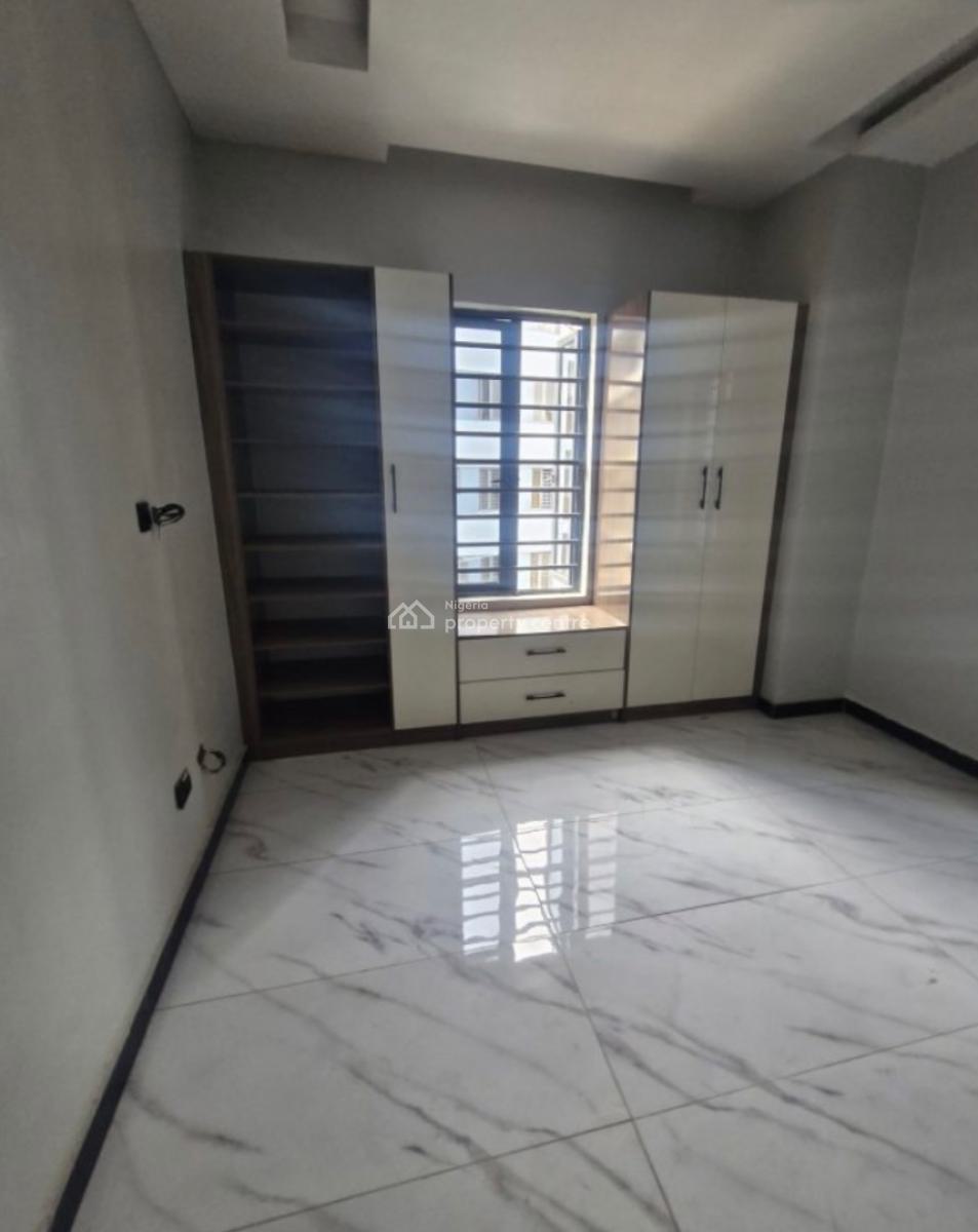 2 Bedroom Apartment, Off Freedom Way, Lekki Phase 1, Lekki, Lagos, Flat / Apartment for Sale