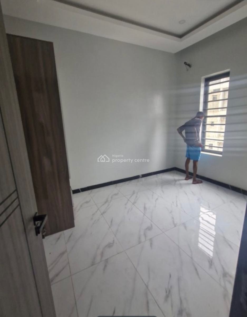 2 Bedroom Apartment, Off Freedom Way, Lekki Phase 1, Lekki, Lagos, Flat / Apartment for Sale