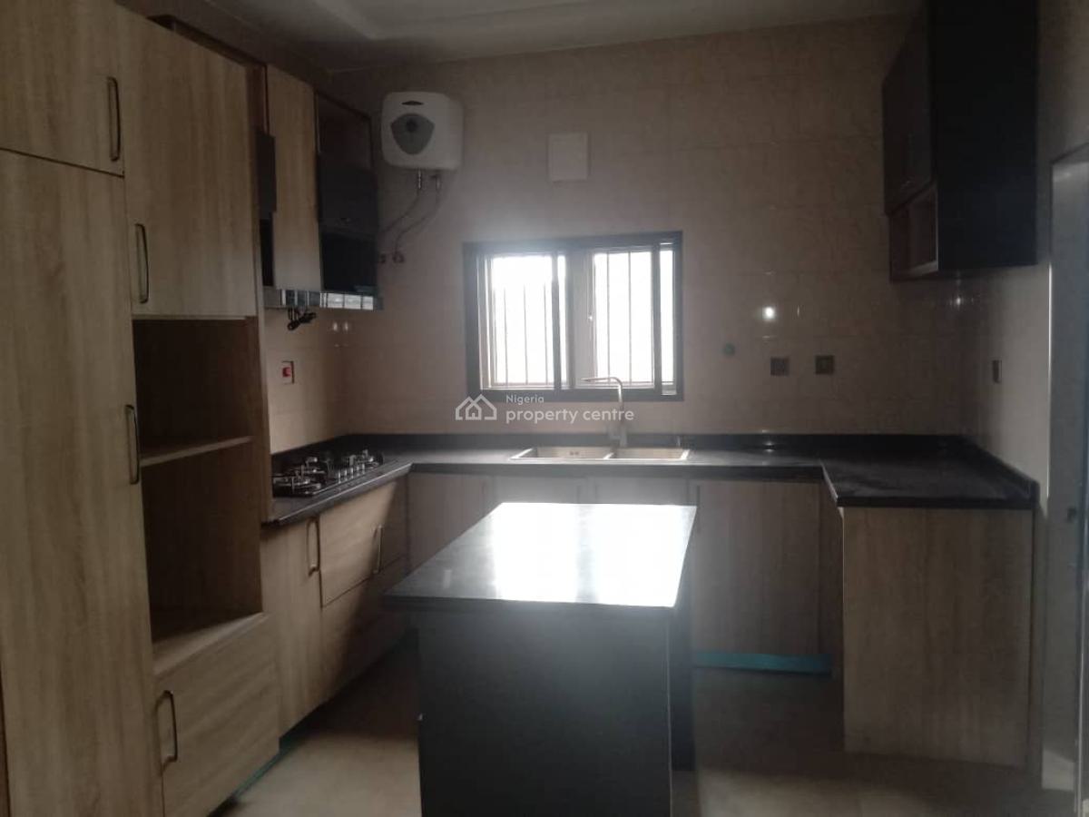 Luxury Three Bedrooms Flat, Gilmore, Jahi, Abuja, Flat / Apartment for Rent