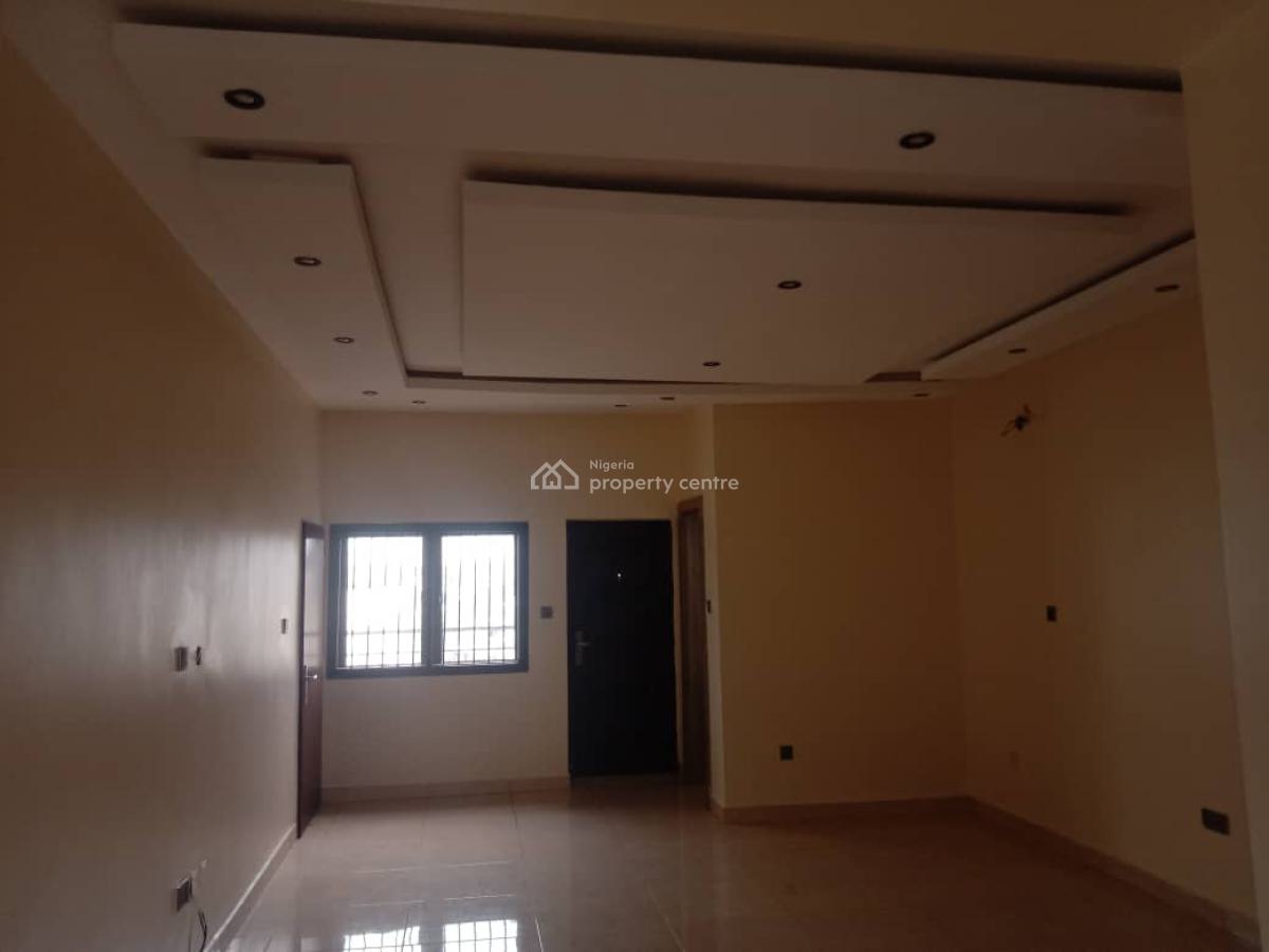 Luxury Three Bedrooms Flat, Gilmore, Jahi, Abuja, Flat / Apartment for Rent